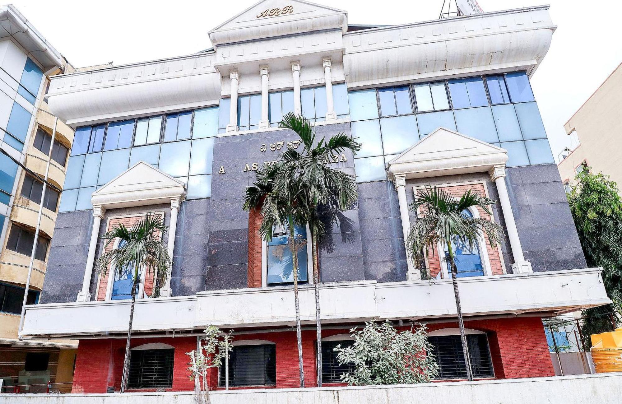 Hotel O The Royal International Hotel Bangalore Bagian luar foto